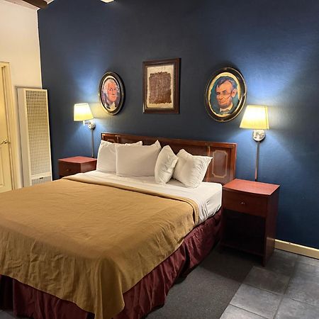 Cinderella Motel Hollister Kültér fotó
