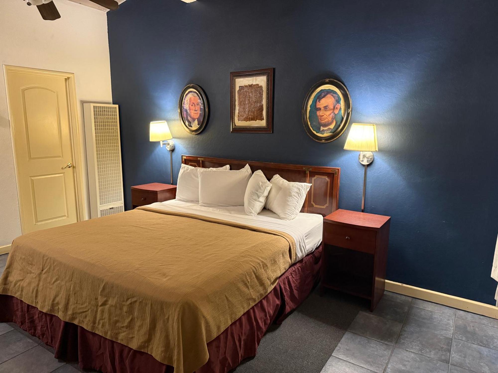 Cinderella Motel Hollister Kültér fotó