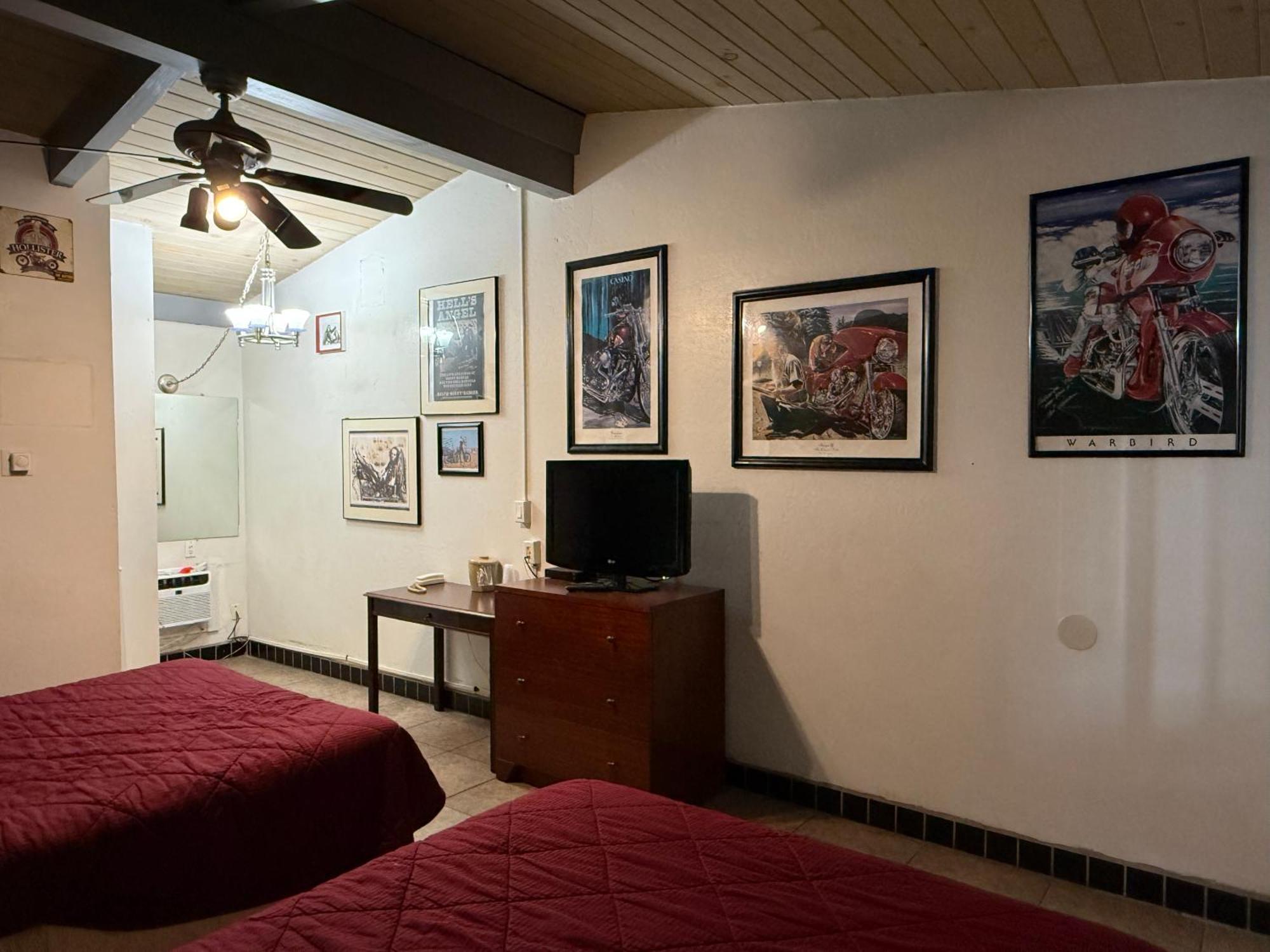 Cinderella Motel Hollister Kültér fotó